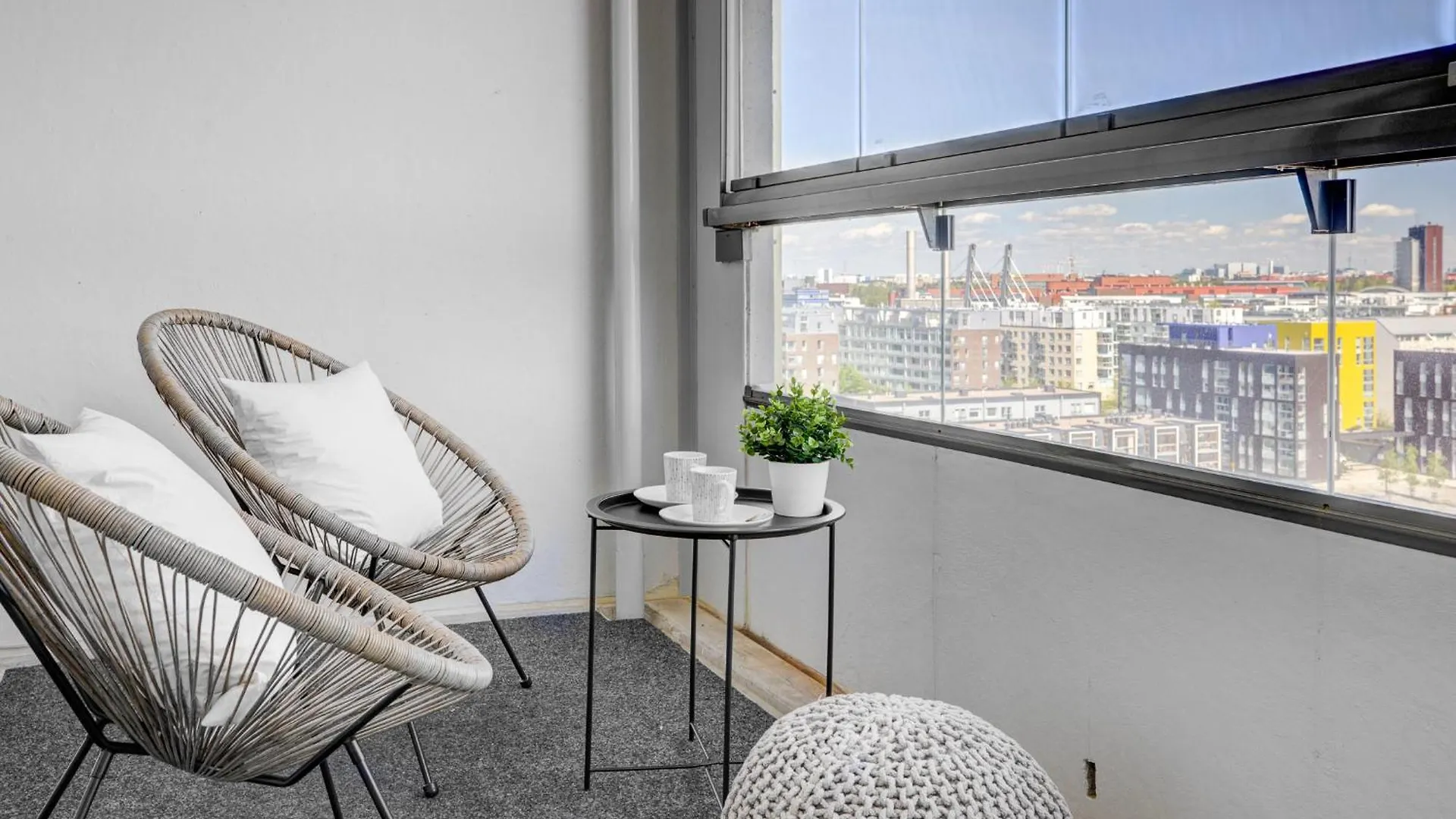Apartment Modern And Stylish 1Br With Balcony And City View Helsinki Finland